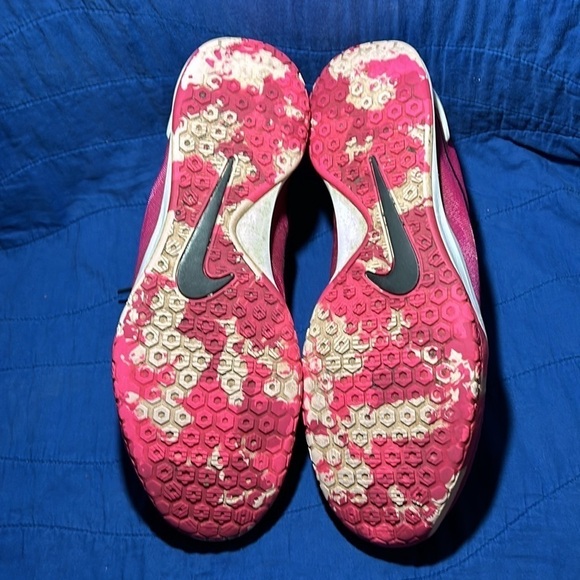 Men’s Nike HyperChase - Size 12.5 - Breast Cancer Awareness Pink​ - Picture 5 of 6
